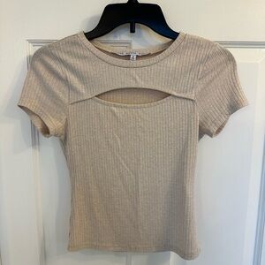 Cropped T with Cutout | Size Small